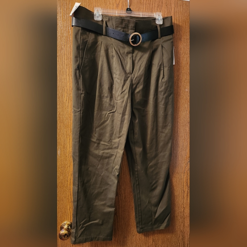 Green Woman's Pants
